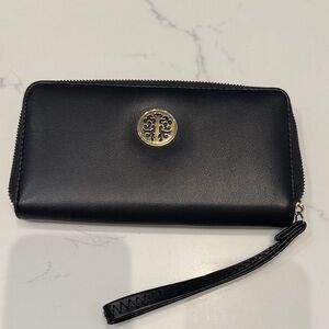 Black Leather Wristlet Wallet